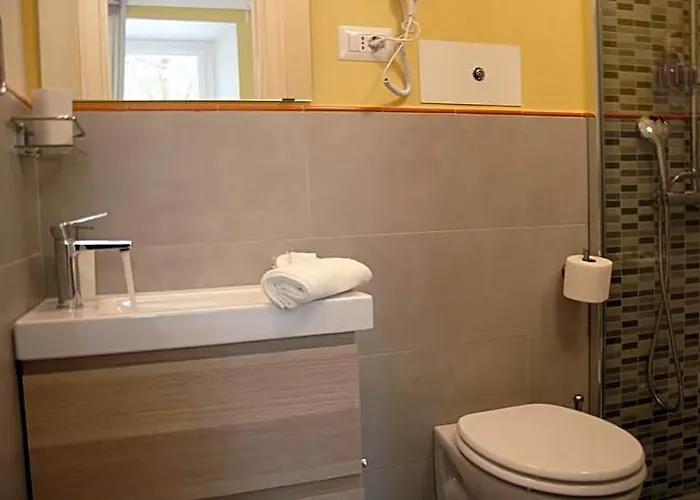 Bed & Breakfast Paola 4*